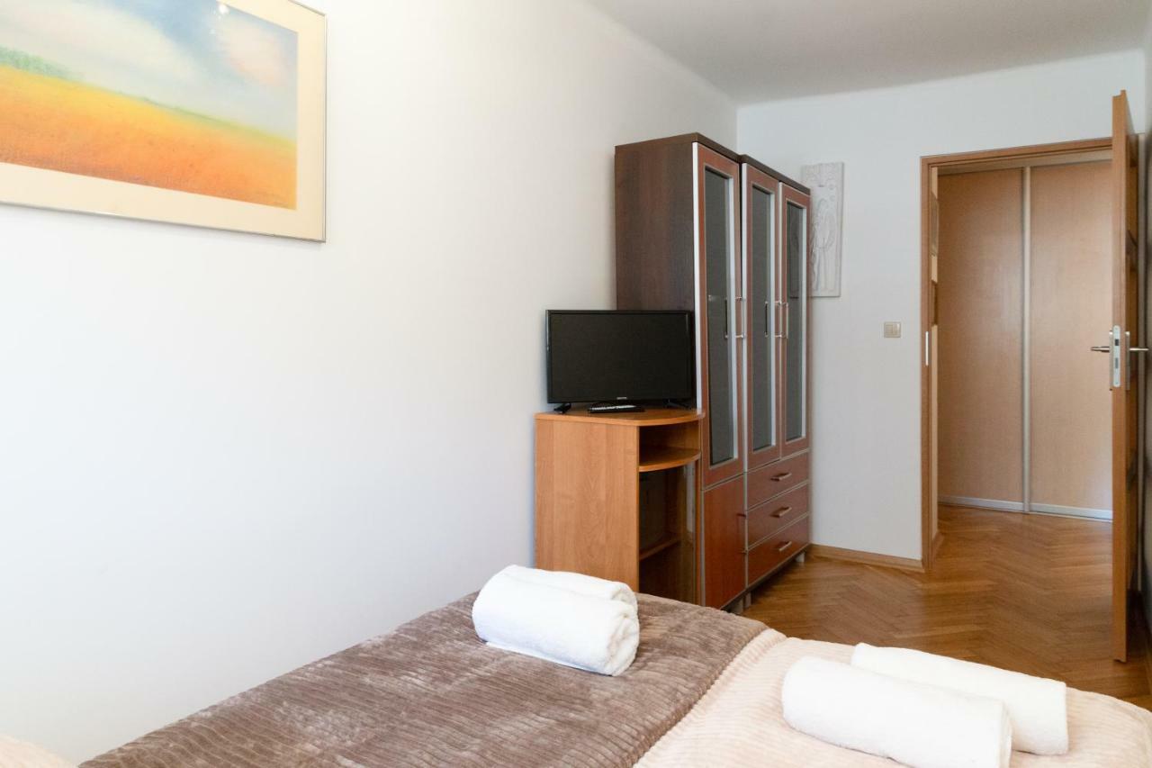 Traditional Apartment Starowislna Street Krakow Exterior photo